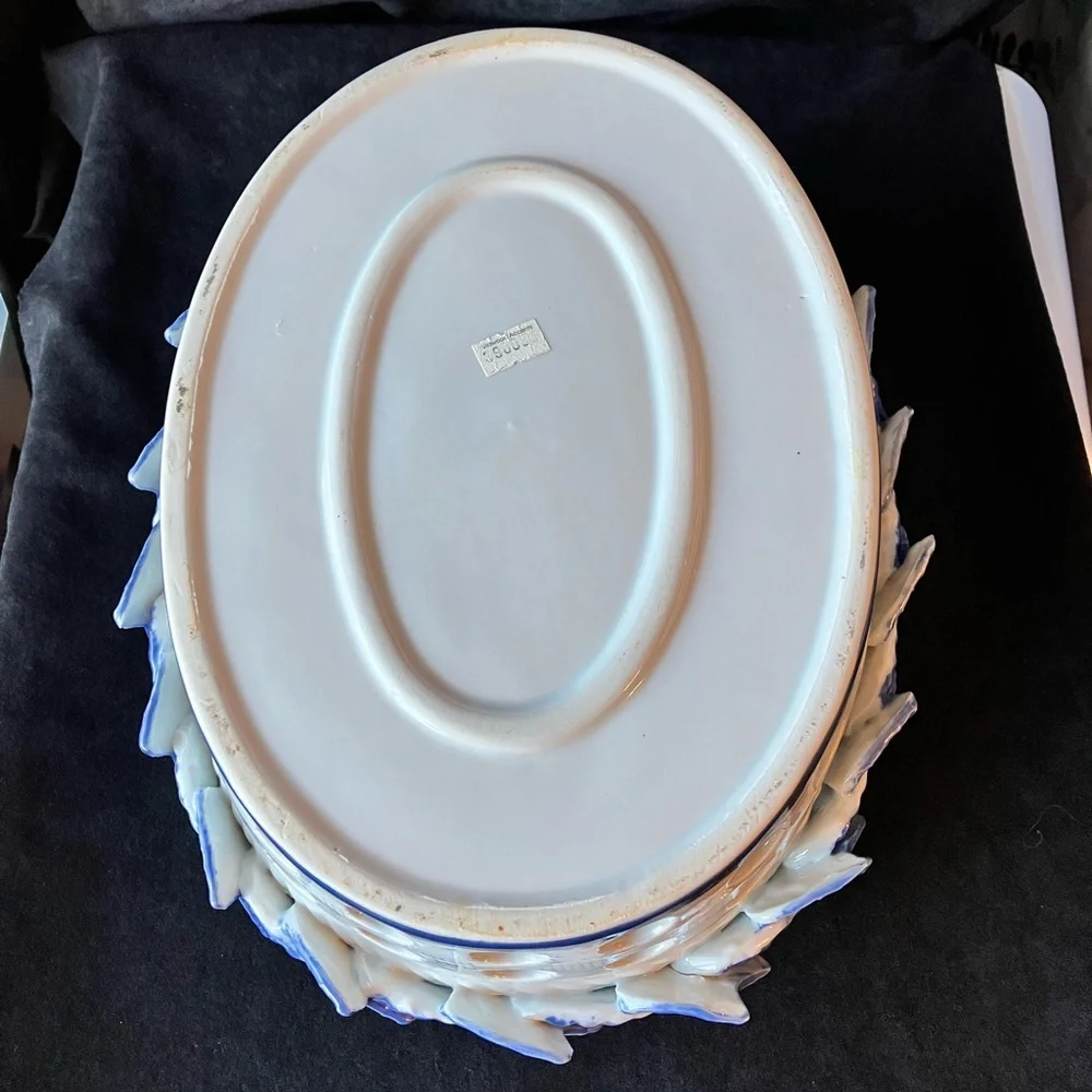 Maitland Smith Porcelain Ceramic Woven Leaf Rimmed Large Oval Bowl Thailand Made